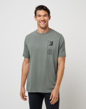 Plot Twist Tee
